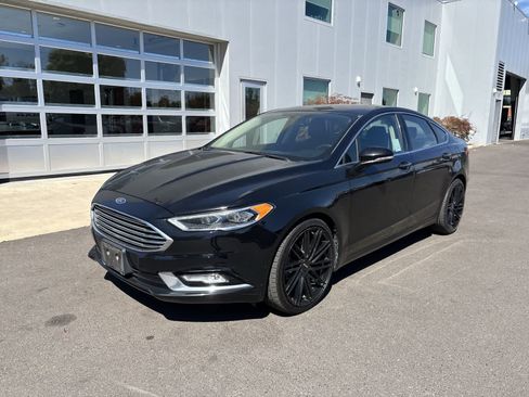 Used 2017 Ford Fusion Titanium FWD image 1