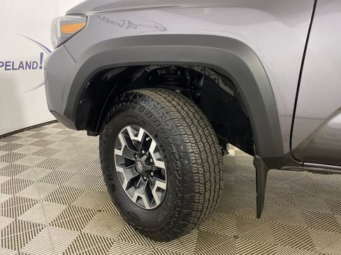 Certified 2023 Toyota Tacoma TRD Off-Road AWD/4WD image 23