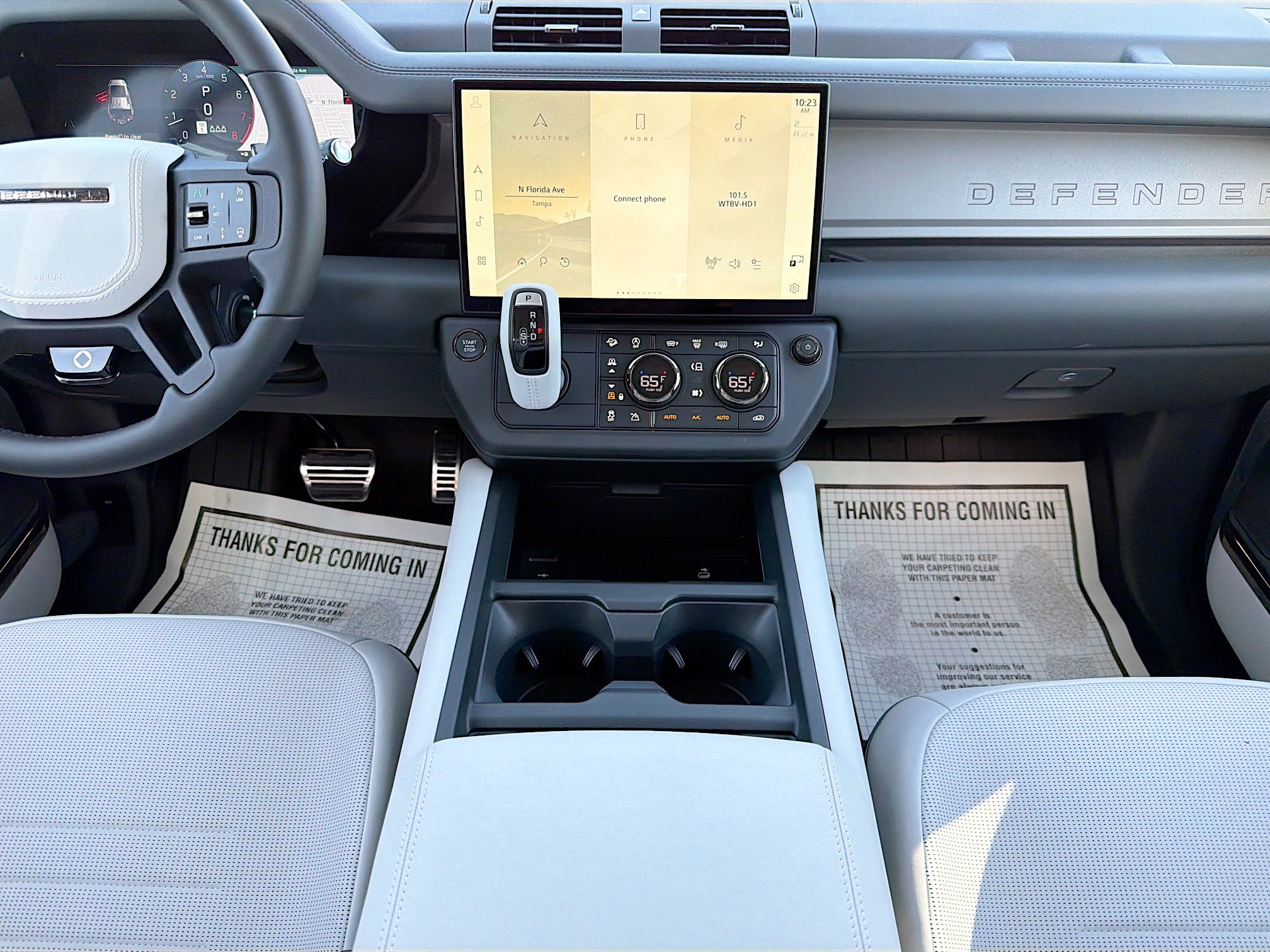 New 2026 Land Rover Defender 110 OCTA AWD/4WD image 17