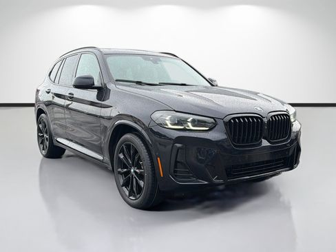 Used 2024 BMW X3 sDrive30i w/ Premium Package RWD image 1