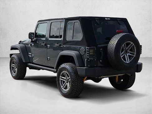 Used 2018 Jeep Wrangler Unlimited Sport S AWD/4WD image 8