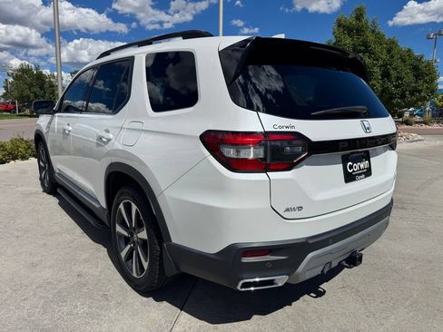 Used 2023 Honda Pilot Elite image 5