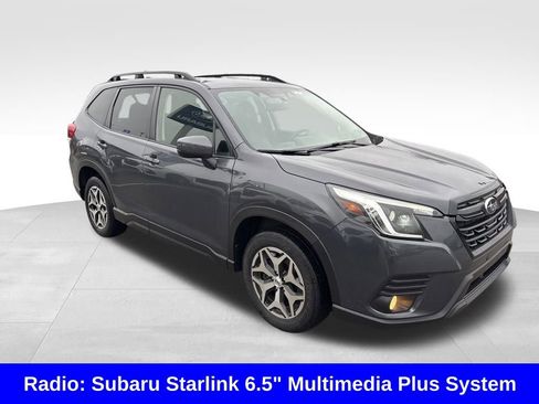 Certified 2022 Subaru Forester Premium image 10