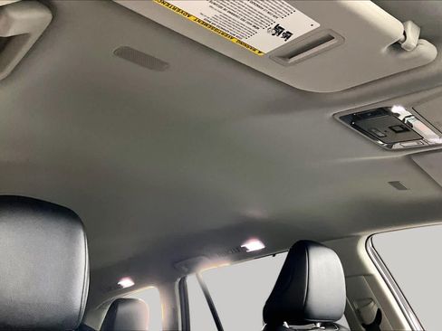 Used 2025 Toyota Grand Highlander FWD image 13