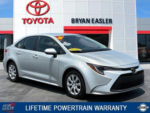 Used 2024 Toyota Corolla LE FWD image 1