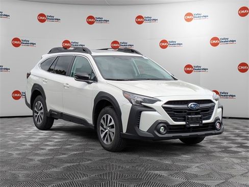 Certified 2025 Subaru Outback Premium image 3