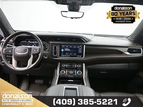 Used 2021 GMC Yukon Denali w/ Denali Premium Package image 14