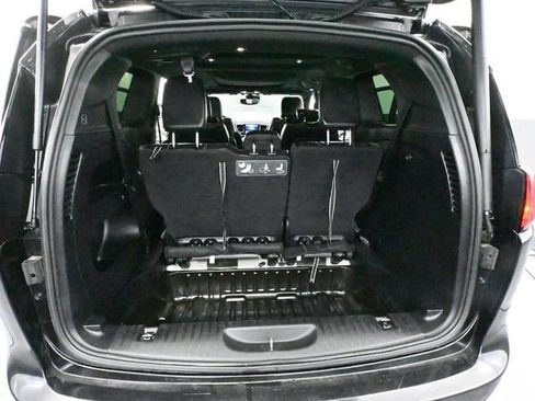 Used 2019 Chrysler Pacifica Touring-L Plus w/ Advanced Safetytec Group FWD image 47