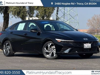 Certified 2025 Hyundai Elantra Limited