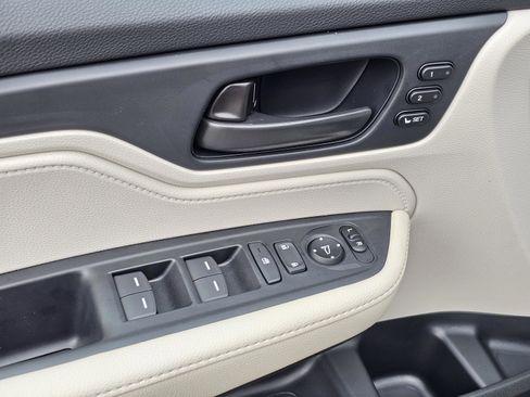 New 2026 Honda Odyssey EX-L image 12