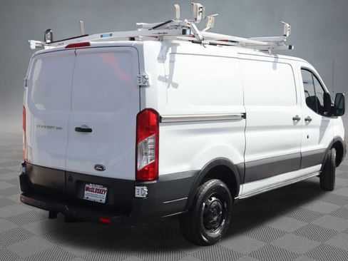 Used 2017 Ford Transit 250 130 Low Roof image 6