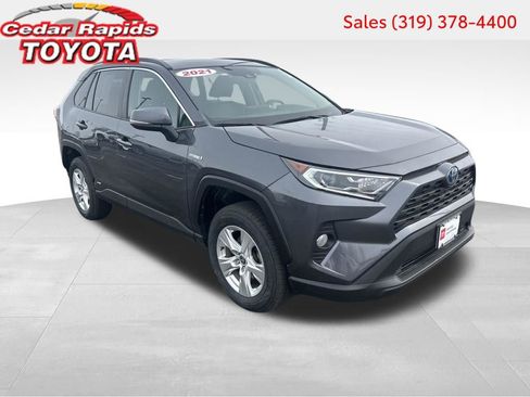 Certified 2021 Toyota RAV4 XLE w/ Convenience Package image 9
