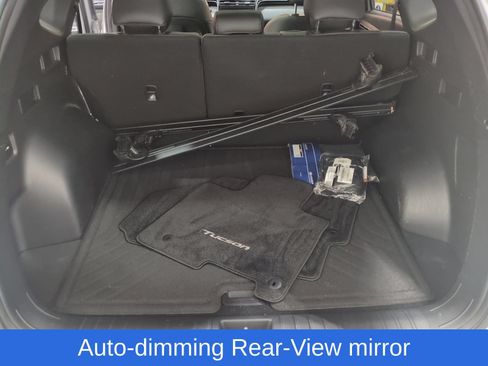 Certified 2024 Hyundai Tucson Limited AWD/4WD image 12
