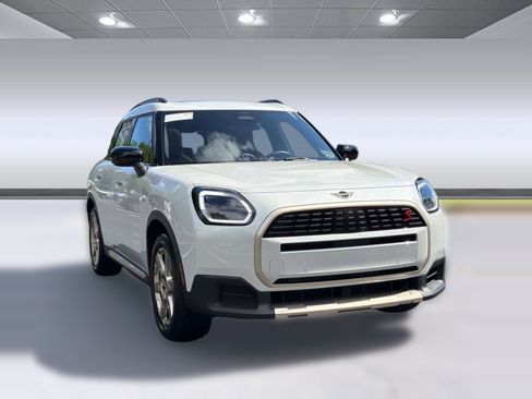 Certified 2025 MINI Cooper Countryman S AWD/4WD image 6