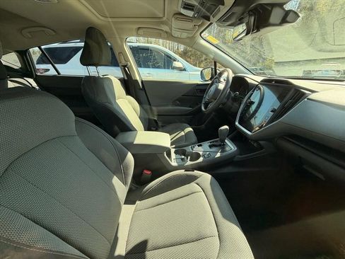 Used 2024 Subaru Crosstrek 2.0i Premium image 12