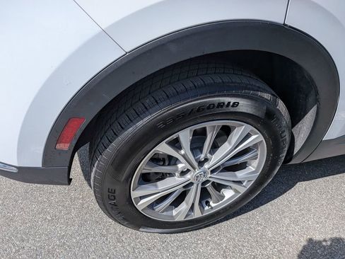 Used 2023 Buick Envision Preferred w/ Premium Seat Package image 10