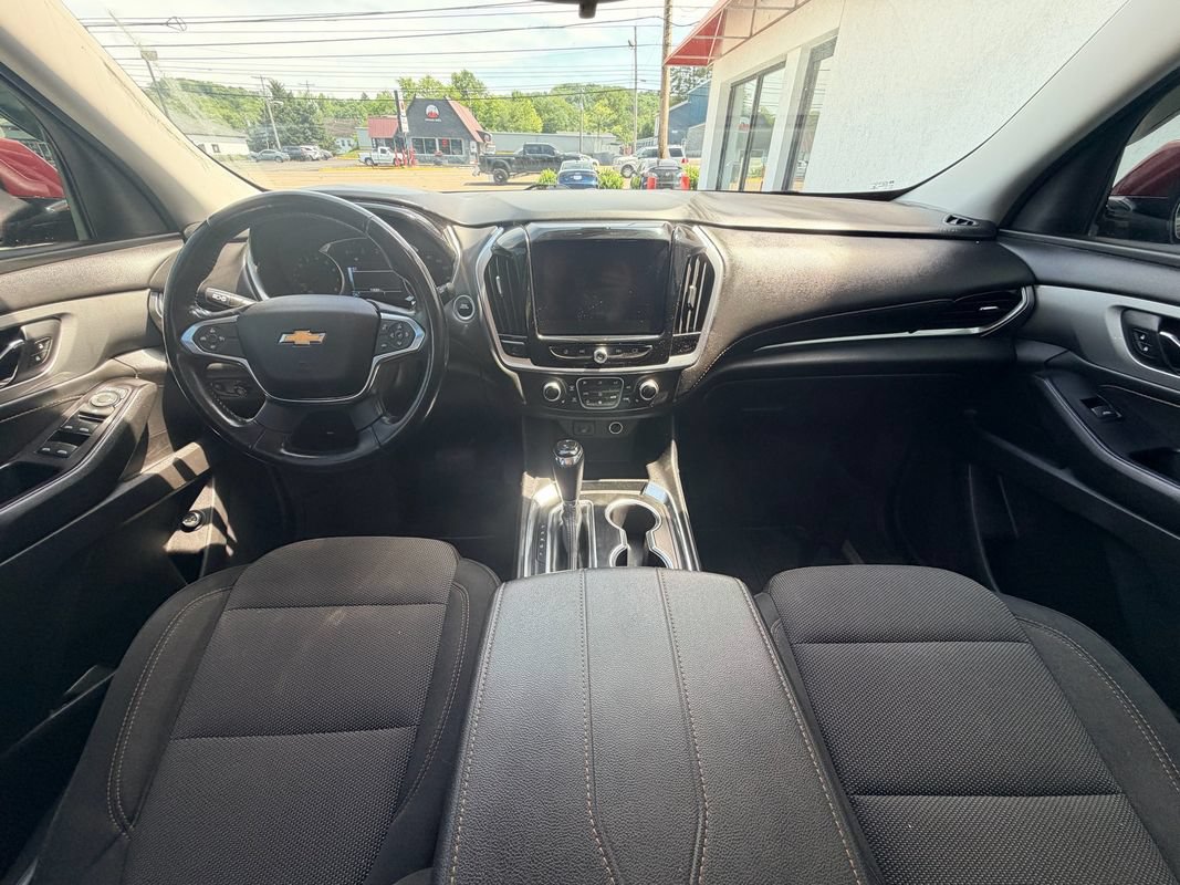 Used 2019 Chevrolet Traverse LT w/ LPO, Floor Liner Package AWD/4WD image 20