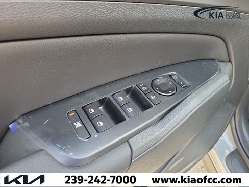 New 2026 Kia Sportage EX FWD image 22