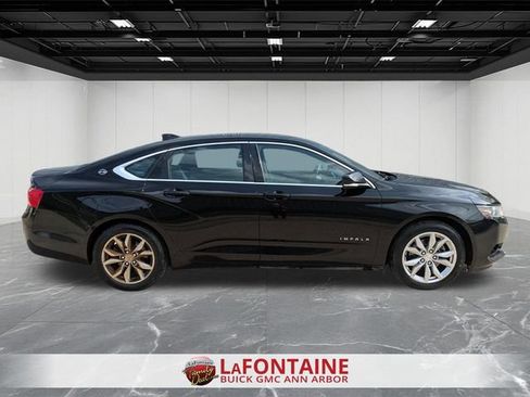 Used 2017 Chevrolet Impala LT w/ Convenience Package FWD image 6