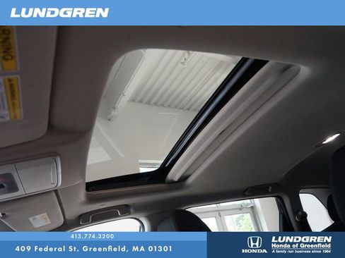 Used 2025 Honda CR-V EX image 27