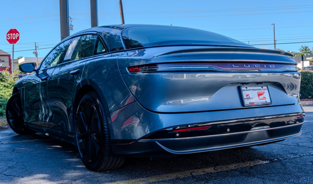 Used 2025 Lucid Air Pure RWD image 23