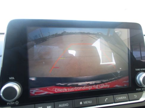 Used 2023 Nissan Altima 2.5 SV image 22