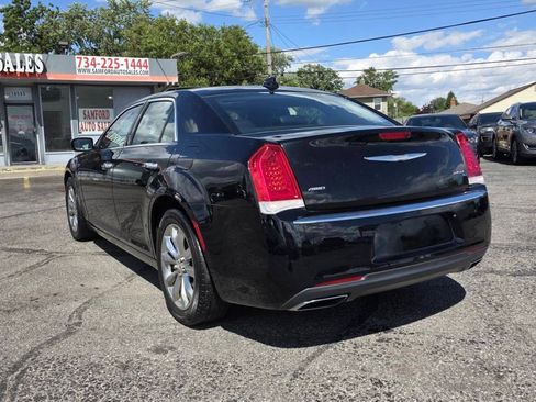 Used 2016 Chrysler 300 C w/ Harman/Kardon Audio Group AWD/4WD image 5