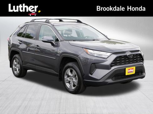 Used 2024 Toyota RAV4 XLE AWD/4WD image 1