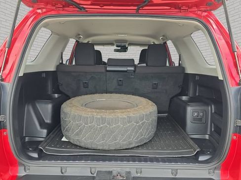Used 2020 Toyota 4Runner TRD Off-Road AWD/4WD image 13