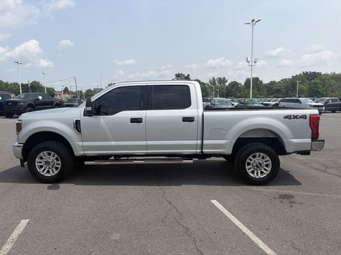 Used 2018 Ford F250 XLT AWD/4WD image 8