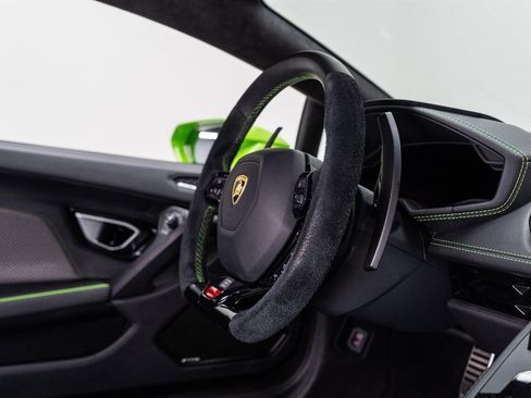 Used 2020 Lamborghini Huracan EVO AWD/4WD image 48