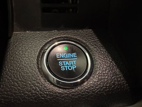 Used 2019 Ford Expedition XLT w/ Equipment Group 201A image 17