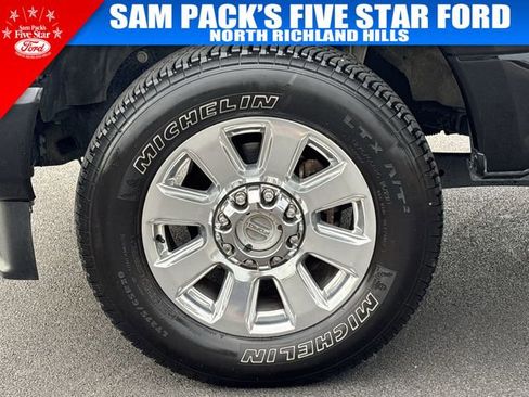 Used 2021 Ford F250 Platinum w/ FX4 Off-Road Package AWD/4WD image 19