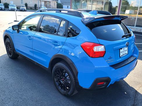 Used 2016 Subaru Crosstrek 2.0i Premium w/ 17" Wheel Sport Package AWD/4WD image 7