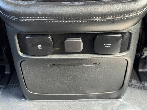 Used 2020 Lincoln Navigator L 4WD image 33