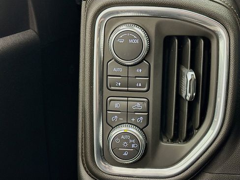 Used 2021 GMC Sierra 1500 AT4 AWD/4WD image 17