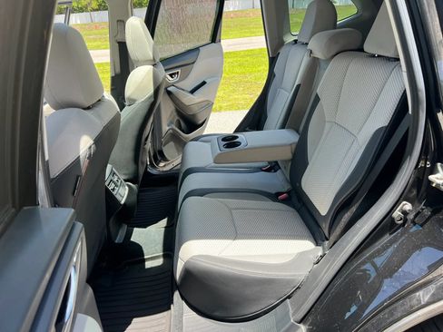 Used 2020 Subaru Forester Premium w/ Popular Package #1 AWD/4WD image 11