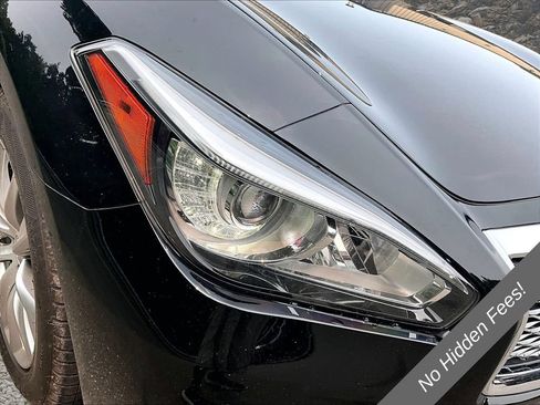 Used 2019 INFINITI Q70 Luxe AWD/4WD image 25