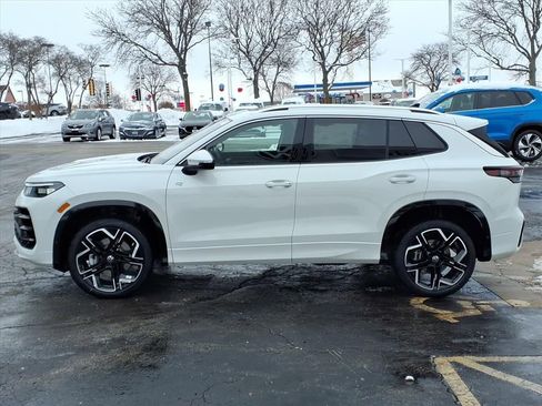 New 2026 Volkswagen Tiguan SEL R-Line image 4