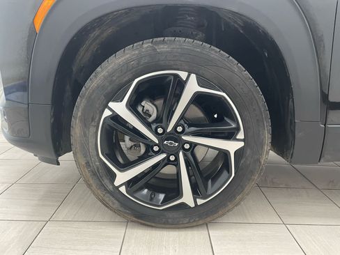 Used 2023 Chevrolet TrailBlazer RS AWD/4WD image 7