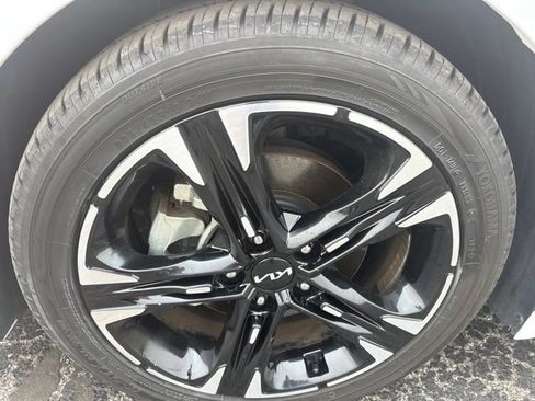 Used 2024 Kia K5 GT-Line AWD/4WD image 28