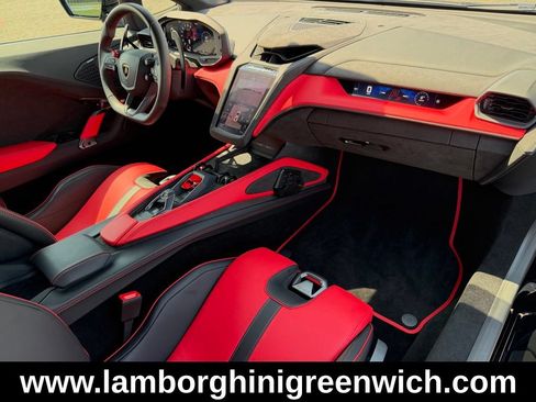 Used 2026 Lamborghini Temerario AWD/4WD image 34