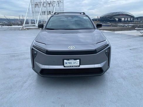 New 2026 Toyota bZ XLE Plus image 4