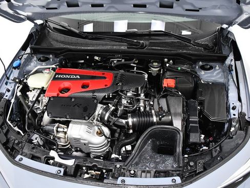 Used 2025 Honda Civic Type R image 6