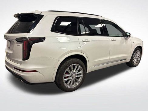 Certified 2023 Cadillac XT6 Sport w/ Technology Package AWD/4WD image 37