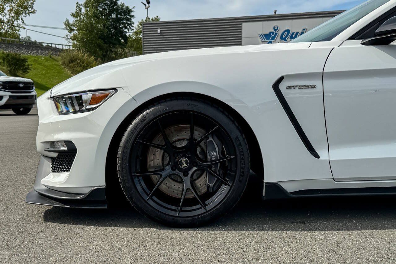 Used 2018 Ford Mustang Shelby GT350 w/ Electronics Package RWD image 24