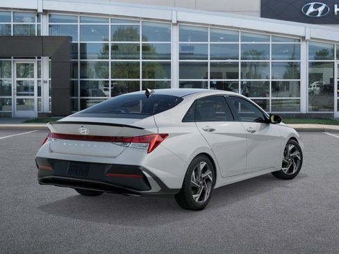 New 2026 Hyundai Elantra SEL Sport Premium image 4