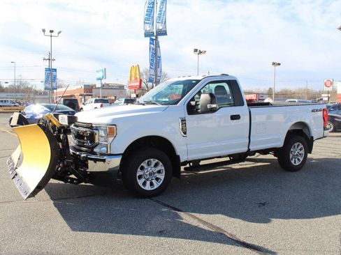 Used 2022 Ford F250 XL w/ STX Appearance Package image 3