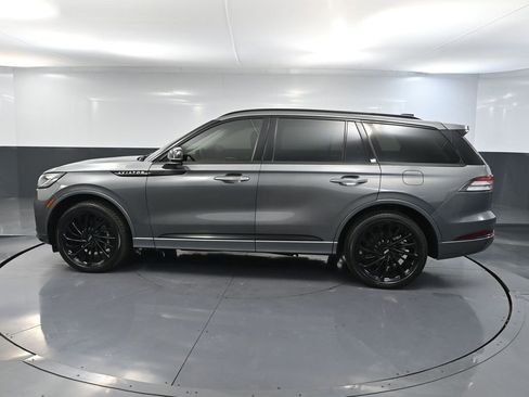 Used 2025 Lincoln Aviator Reserve w/ Jet Appearance Package image 10