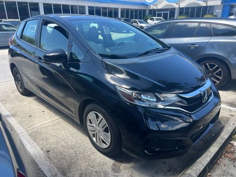 Used 2019 Honda Fit LX image 4
